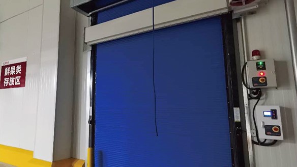 什麽是優泰冷庫保溫快速卷簾門？—優泰告訴你